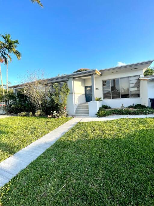 Modern Miami Oversized 3 Bedroom In Central Location Eksteriør bilde