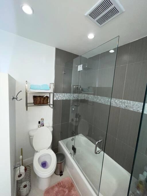 Modern Miami Oversized 3 Bedroom In Central Location Eksteriør bilde